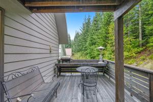 Gallery image of Black Diamond Cabin in Snoqualmie Pass