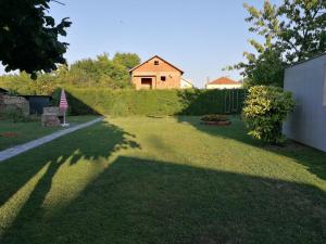 Zahrada ubytování Apartmani Astra