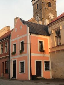 Budova, kde se apartmán nachází