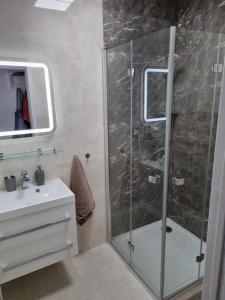 Koupelna v ubytování VIP apartmán + 9 fotografií