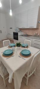 A kitchen or kitchenette at Stella Marina Holiday Home