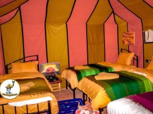 Postel nebo postele na pokoji v ubytování Your magic camp