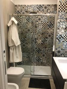 A bathroom at La Maison Della Torre