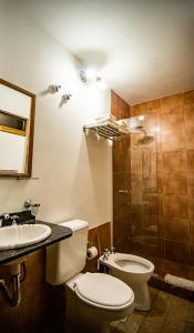 Um banheiro em Las Avutardas Hosteria