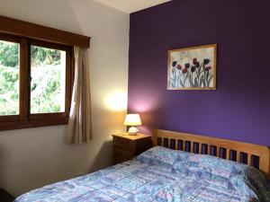 Postel nebo postele na pokoji v ubytování Cabaña en Traful, hermoso parque y parrilla