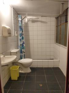Ванна кімната в SK Hostal