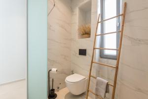 Kúpeľňa v ubytovaní Rivière Residence Paros