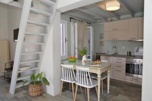 Gallery image of Camara Homes in Andros