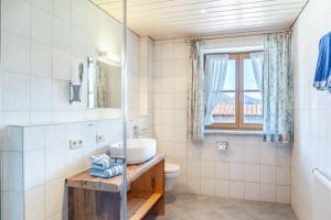 Koupelna v ubytování Ferienwohnung Guffertblick