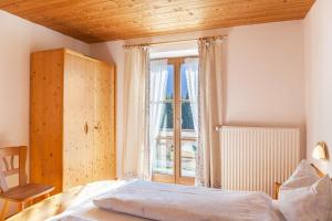 Postel nebo postele na pokoji v ubytování Ferienwohnung Guffertblick
