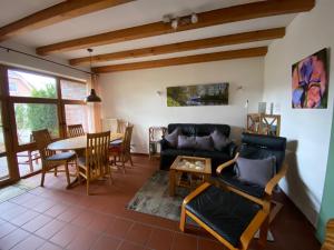 Χώρος καθιστικού στο Ferienhaus Uferweg