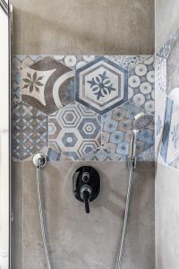 A bathroom at Cute Studio in Old Town by Holiday Solutions