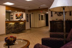 Лоби или рецепция в Bay Mountain Inn Cherokee Smoky Mountains