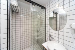Ванная комната в Urban Park Hotels
