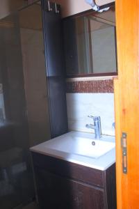 Ένα μπάνιο στο Mohammedia Pont Blondin