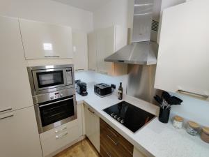 Kuchyň nebo kuchyňský kout v ubytování Award Winning Apartment in Yarm, North Yorkshire