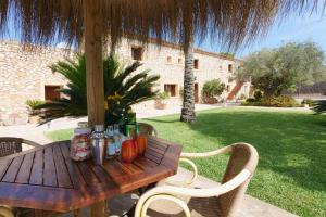 Vrt ispred objekta Finca Tort