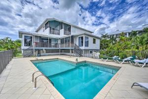 Gallery image of Waterfront Marco Island House with Shared Dock! in Marco Island