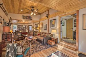 Gallery image of Resort Perks and Mtn Views Breckenridge Cabin! in Breckenridge