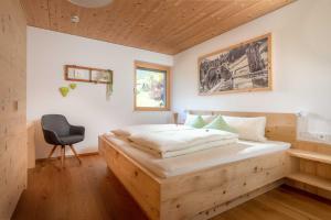 Postel nebo postele na pokoji v ubytování Appartements Veronika