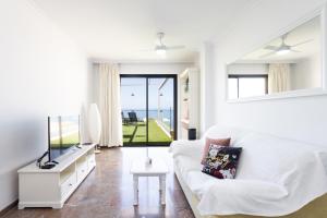 A seating area at SPECTACULAR PENTHOUSE WITH AMAZING VIEWS