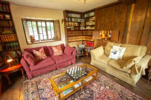 A seating area at Stourton Manor