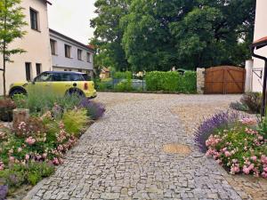 Zahrada ubytování Apartmány na Trojmezí, byt Markéta