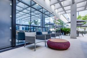 Comfort Hotel Guarulhos Aeroporto的休息区