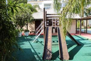 Kawasan permainan kanak-kanak di Lindo Ap condomínio Villa Giardino ótima localização . +35 gambar