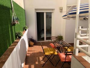 A balcony or terrace at Ílios Apartamentos