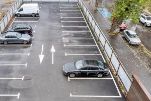 an overhead view of a parking lot with cars parked at Ostrovsky Hotel in Rostov on Don