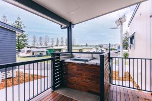 Balkón nebo terasa v ubytování Woolgoolga Beach Holiday Park