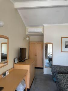 Gallery image of The Oxley Motel Dubbo in Dubbo