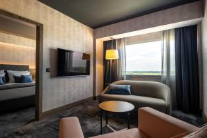 TV a/nebo společenská místnost v ubytování Hotel Osijek