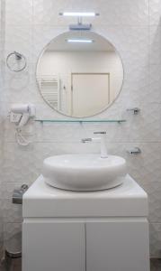 Kylpyhuone majoituspaikassa New Gudauri Neo Apartment 306