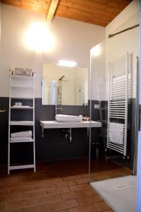 A bathroom at Agriturismo al Colle