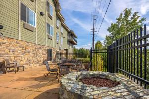 Gallery image of Comfort Suites Anchorage International Airport in Anchorage