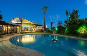 Bazén v ubytování Hotel MS Tropicana nebo v jeho okolí