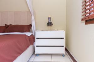 Postel nebo postele na pokoji v ubytování Casa da Noleen