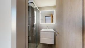 Koupelna v ubytování Abitaziun Crasta 1 - Pontresina + 33 fotografií