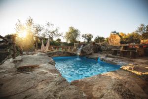 The swimming pool at or close to Orgullo Rural