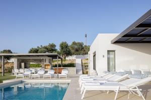 Fotografie z fotogalerie ubytování Villa Amna Olive v destinaci Kiriánna + 37 fotografií