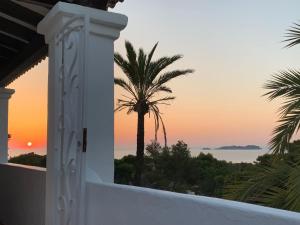 Photo de la galerie de l'établissement Apartamentos Miramar II, à Cala Vadella