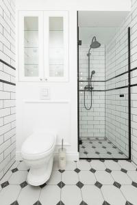Koupelna v ubytování Super-Apartamenty VIP Old Town
