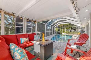 Private Pet Friendly Villa with Heated Pool - Villa Turtle Cove - Roelens Vacations