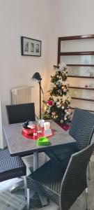 A seating area at le ginestre in centro