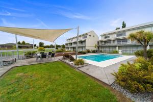 Hồ bơi trong/gần Affordable One Bedroom Apartment Lake Taupo C4