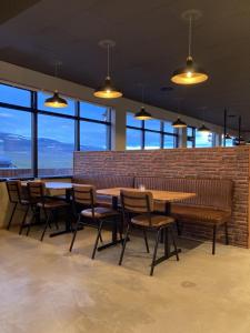 Imagen de la galería de North West Restaurant & Guesthouse, en Víðigerði