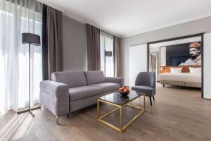 Een zitgedeelte bij Radisson Blu, Basel