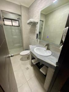 Ванная комната в Hotel Naoz